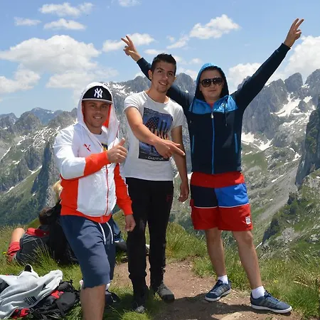 Alpini Гостевой дом *