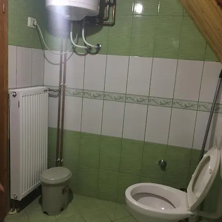 Alpini بيت ضيافة *