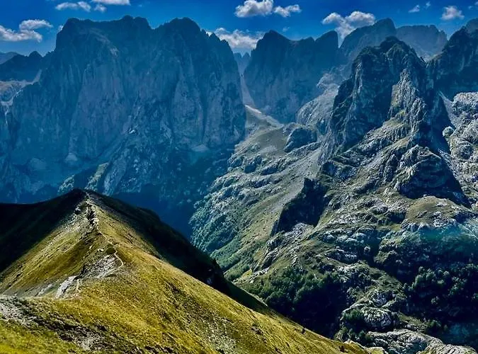Casa de hóspedes Alpini