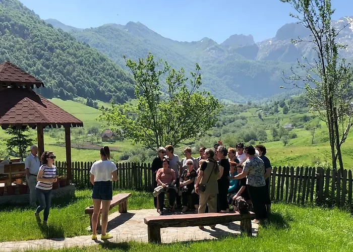 Casa de hóspedes Alpini Lepushe